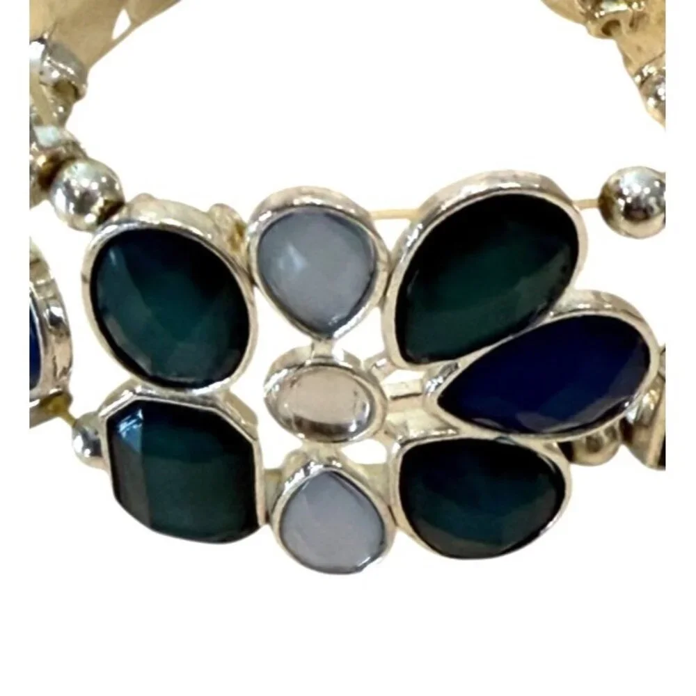 Opaque Crystal Blue Briolette Silvertone Stretch Bracelet 8
